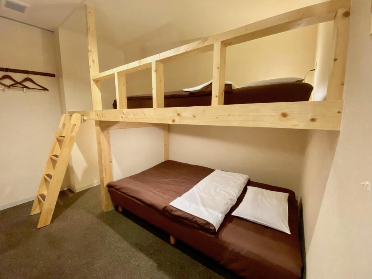 Osaka Guesthouse Nest מראה חיצוני תמונה